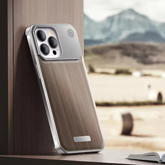 coque iphone en metal et en bois de noyer